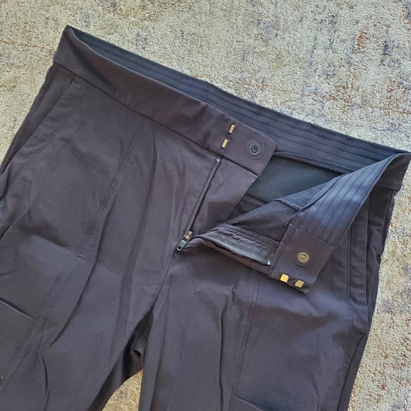 Athleta Wander Stash Skinny Pant Black Size 10 - Picture 3 of 7